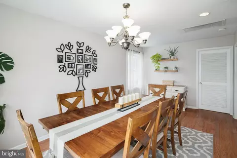Dining - 5 Candytuft Rd, Levittown, PA 19057 photo 2 of 3