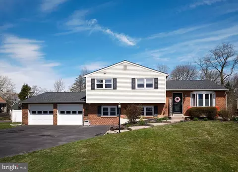 129 Clematis Way, Chalfont, PA 18914