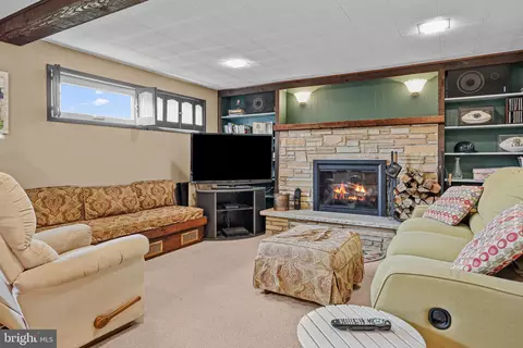 Living - 9 Patrick Ln, Yardley, PA 19067 photo 4 of 5