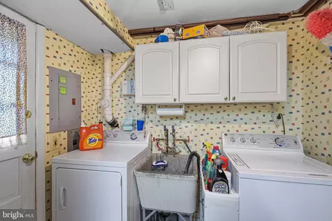 Other - 9 Patrick Ln, Yardley, PA 19067 photo 5 of 6