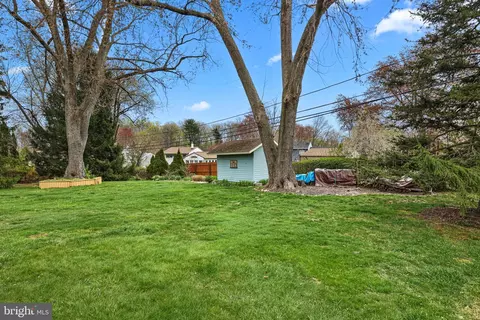 Exterior - 9 Patrick Ln, Yardley, PA 19067 photo 10 of 10
