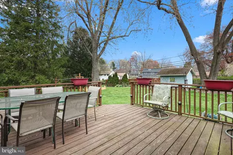 Exterior - 9 Patrick Ln, Yardley, PA 19067 photo 7 of 10