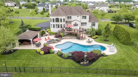 113 Telegraph Rd, Perkasie, PA 18944