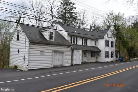 57 S Limekiln Pike, Chalfont, PA 18914