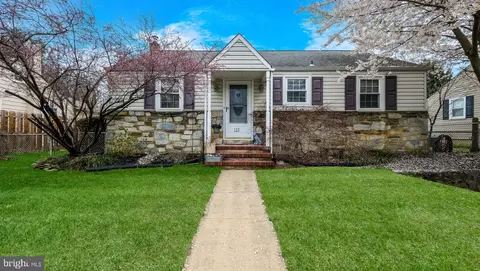 125 Neshaminy, Langhorne, PA 19047