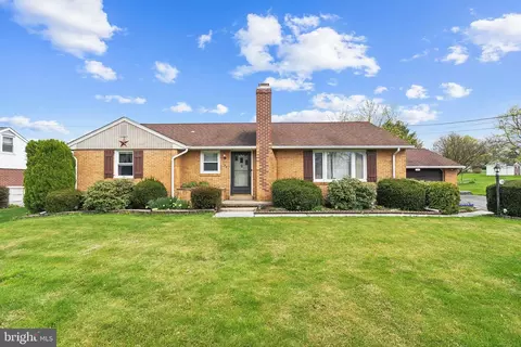 153 Elephant Rd, Dublin, PA 18917