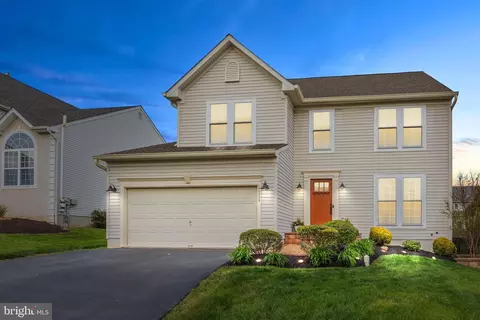 4539 Summerhill Dr, Doylestown, PA 18902