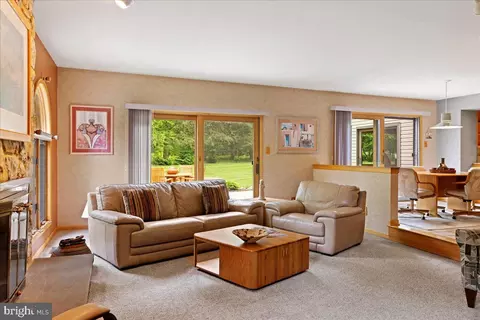 29 Deer Path Rd, Doylestown, PA 18901 photo 25
