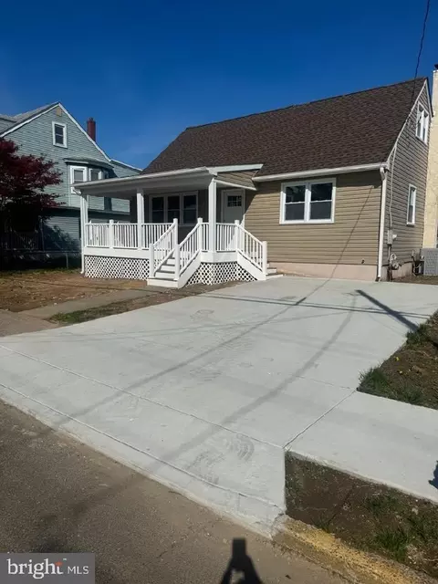 707 Mansion St, Bristol, PA 19007