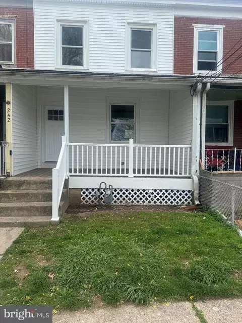 242 Cleveland St, Bristol, PA 19007