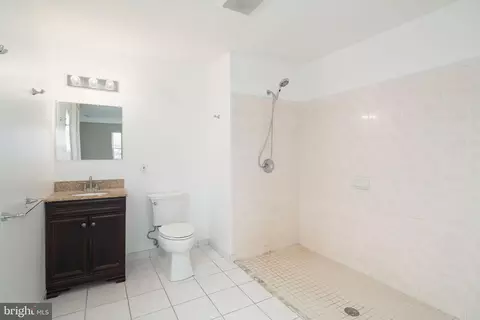 Bath - 801 Central Ave, Croydon, PA 19021 photo 1 of 2