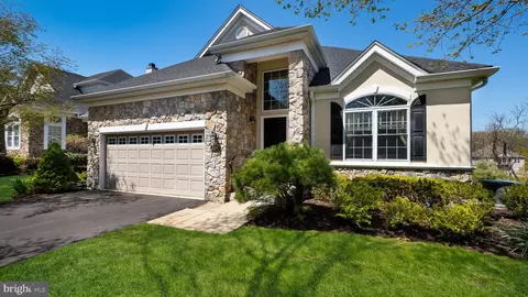 236 Bobwhite Rd, New Hope, PA 18938