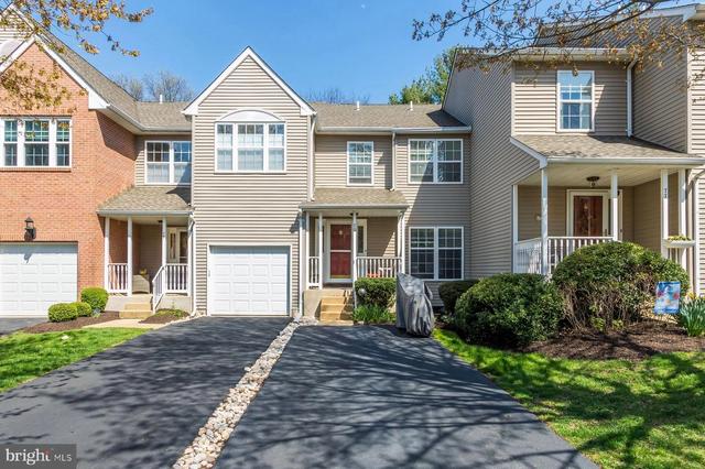 76 Charing Cross Rd, Doylestown, PA 18901
