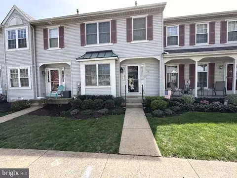 36 Liberty Dr, Langhorne, PA 19047