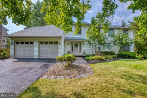 1167 Quarry Commons Dr, Yardley, PA 19067