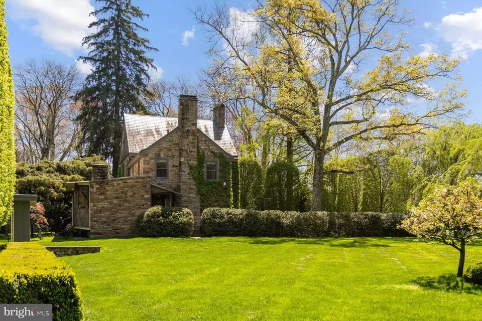 Exterior - 3539 Holicong Rd, Doylestown, PA 18902 photo 2 of 20