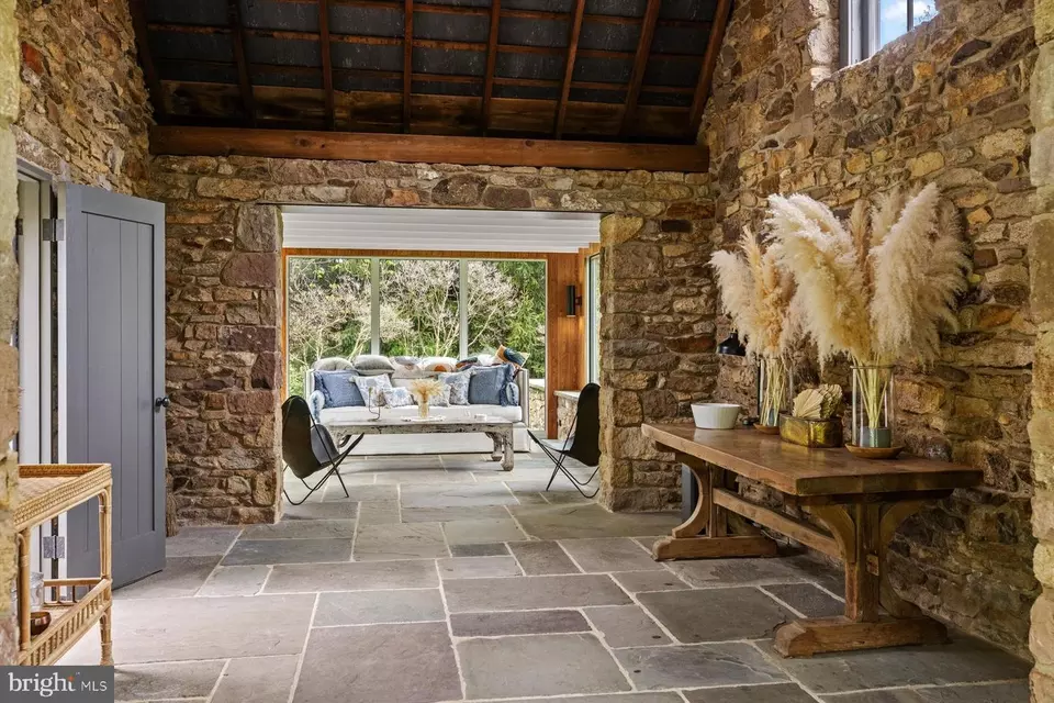 Entry Way - 3539 Holicong Rd, Doylestown, PA 18902 photo 4 of 4
