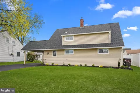 16 Granite, Levittown, PA 19057