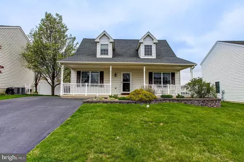 2036 Valley View Dr, Quakertown, PA 18951