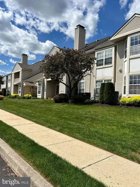 309 Bedford Ct, Quakertown, PA 18951