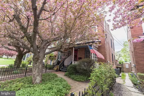 44 Sterling St, Newtown, PA 18940