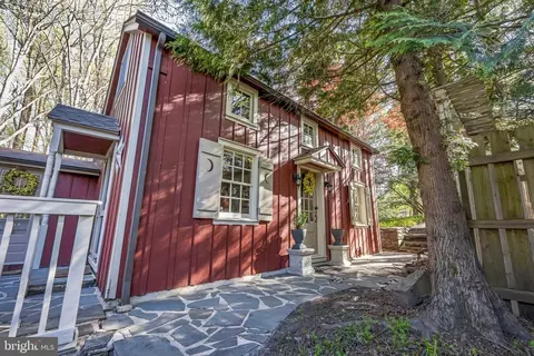 7400 Old Ferry Rd, Point Pleasant, PA 18950
