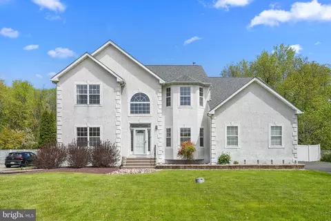 2377 Byberry Rd, Bensalem, PA 19020