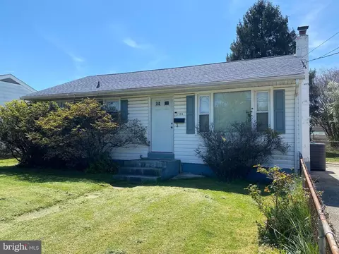 1906 State Rd, Croydon, PA 19021