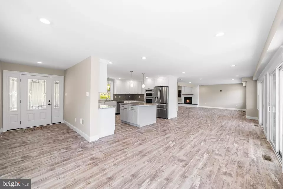 Living - 93 Tower Hill Rd, Doylestown, PA 18901 photo 1 of 6