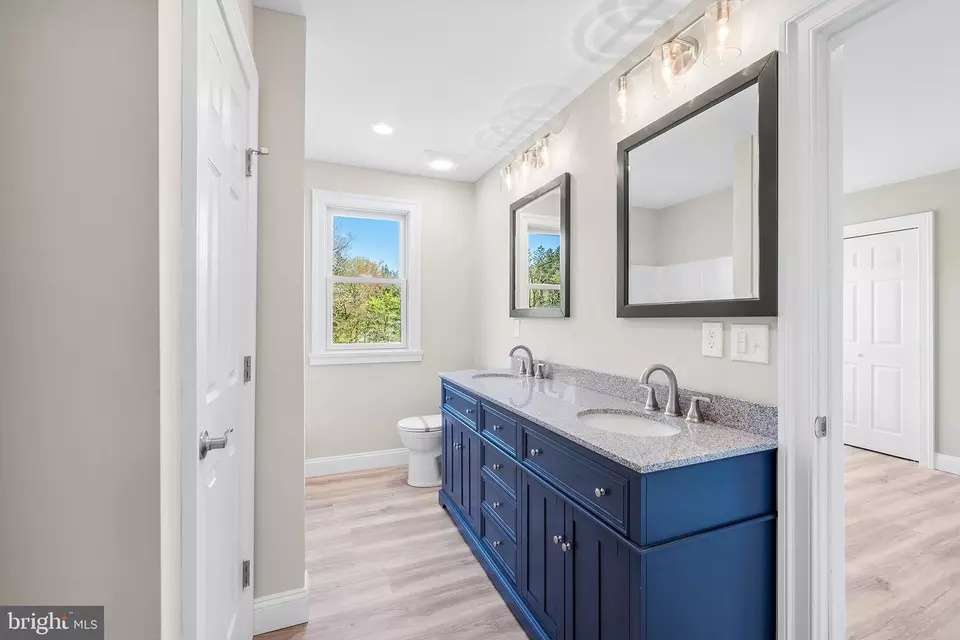 Bath - 93 Tower Hill Rd, Doylestown, PA 18901 photo 6 of 6