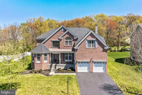 202 Freemans Farm Way, Yardley, PA 19067