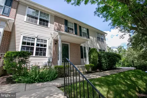 5516 Rinker Cir, Doylestown, PA 18902