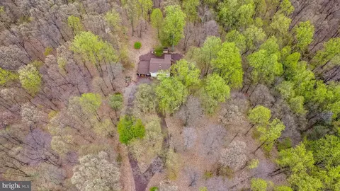 5835 Stoneberry Way, Riegelsville, PA 18077