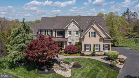 Exterior - 2709 Dillon Dr, Jamison, PA 18929 photo 24 of 24