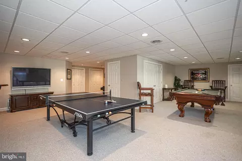Living - 2709 Dillon Dr, Jamison, PA 18929 photo 8 of 9