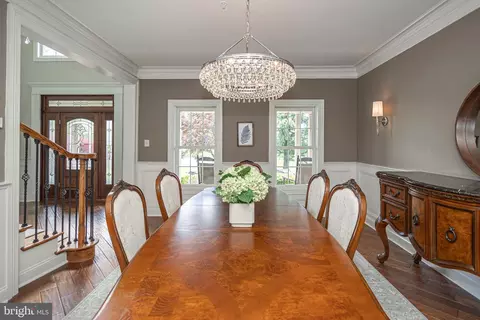 Dining - 2709 Dillon Dr, Jamison, PA 18929 photo 2 of 6