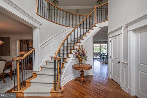 Entry Way - 2709 Dillon Dr, Jamison, PA 18929 photo 2 of 3