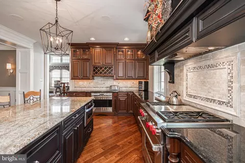 Kitchen - 2709 Dillon Dr, Jamison, PA 18929 photo 10 of 10