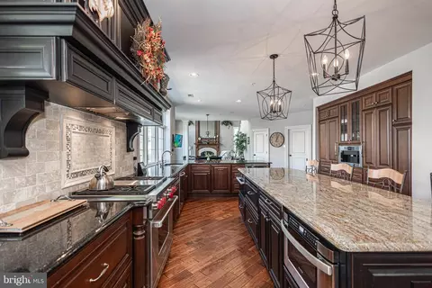 Kitchen - 2709 Dillon Dr, Jamison, PA 18929 photo 5 of 10