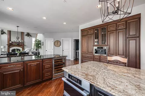Kitchen - 2709 Dillon Dr, Jamison, PA 18929 photo 6 of 10