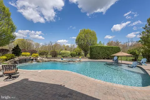 Exterior - 2709 Dillon Dr, Jamison, PA 18929 photo 15 of 24