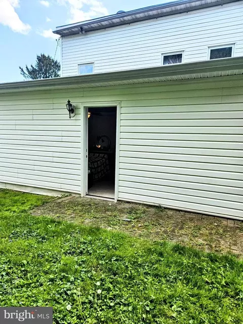 1405 Hampton Ln, Warminster, PA 18974 photo 36