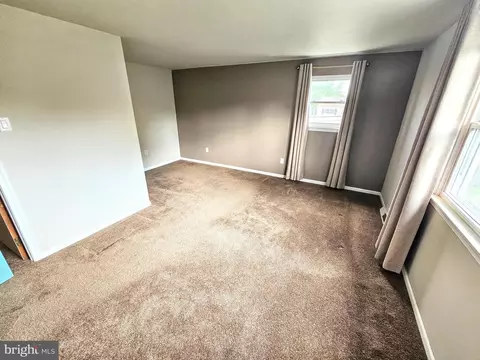 1405 Hampton Ln, Warminster, PA 18974 photo 30