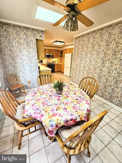 1405 Hampton Ln, Warminster, PA 18974 photo 17