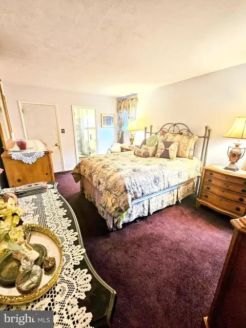 1405 Hampton Ln, Warminster, PA 18974 photo 23