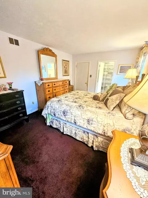 1405 Hampton Ln, Warminster, PA 18974 photo 22