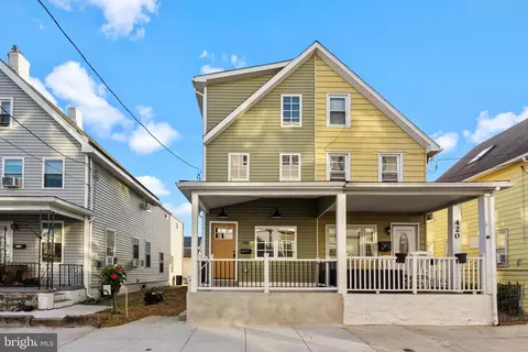 418 Logan St, Bristol, PA 19007