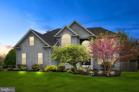 1044 Hickory Ridge Dr, Chalfont, PA 18914