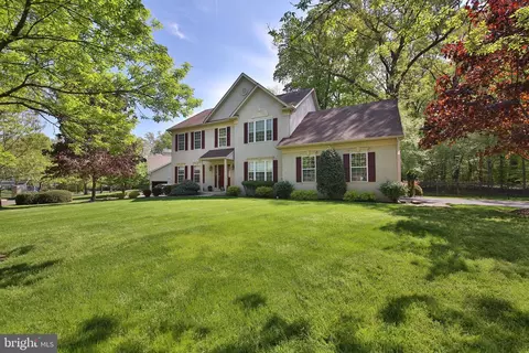 4037 Charter Club Dr, Doylestown, PA 18902