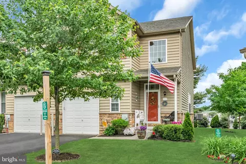 122 Nicoles Way, Morrisville, PA 19067